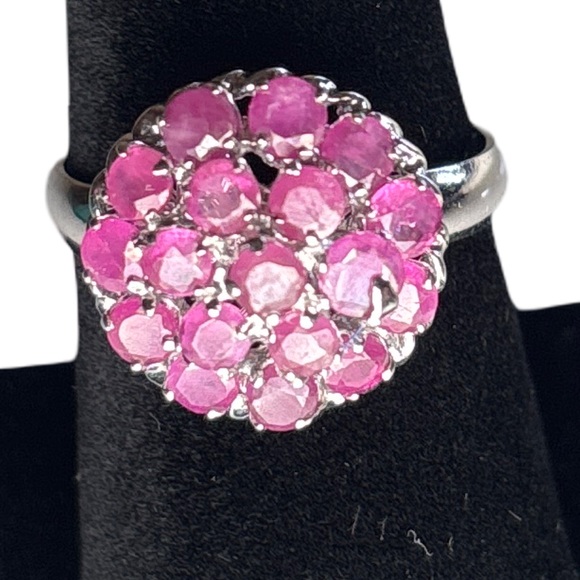 Elegant Pink Cluster Ring with 925 Sterling silver band size 8 - Picture 1 of 6